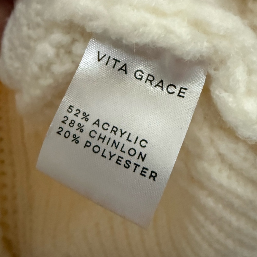 Chic Cream Cardigan with Pearl Details holidays - Picture 5 of 6